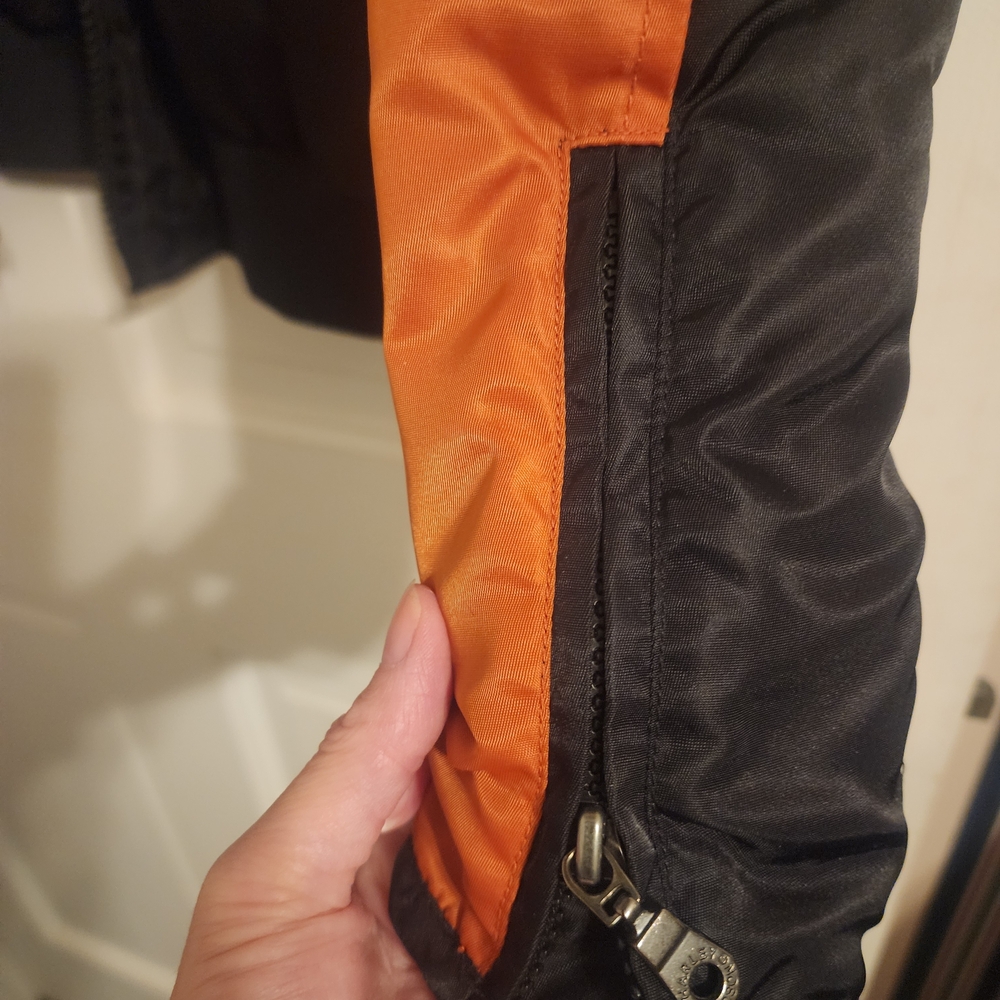 Harley-Davidson Men's Black and Orange Jacket - Picture 6 of 11